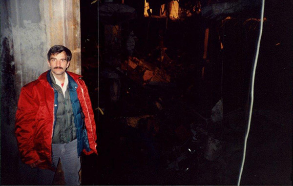 FDNY Fire Marshal Ronald P. Bucca investigating the 1993 World Trade Center bombing