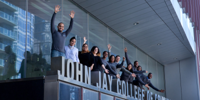 Students in front of 59th Street entrance